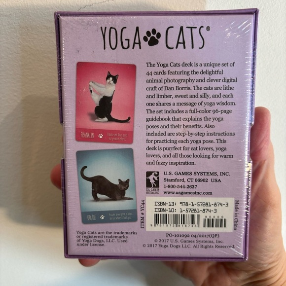 YOGA CATS Cards Written by Alison De Nicola Photography Daniel Borris NEW IN BOX - Picture 5 of 8